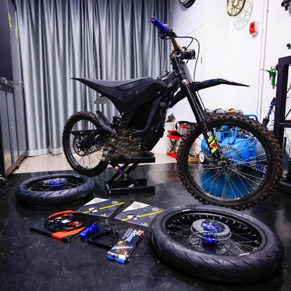 Surron Light Bee X Wheel 17 Inches with rotor and sprocket